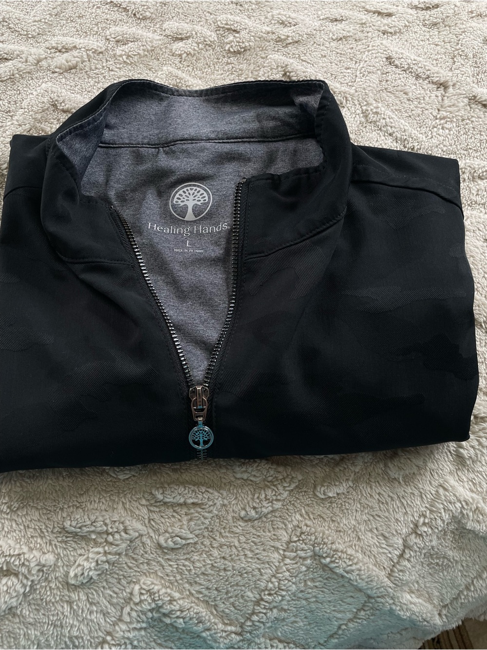 Healing Hands Black Zip-Front Lightweight
Scrub Jacket - Size Large - Picture 2 of 11